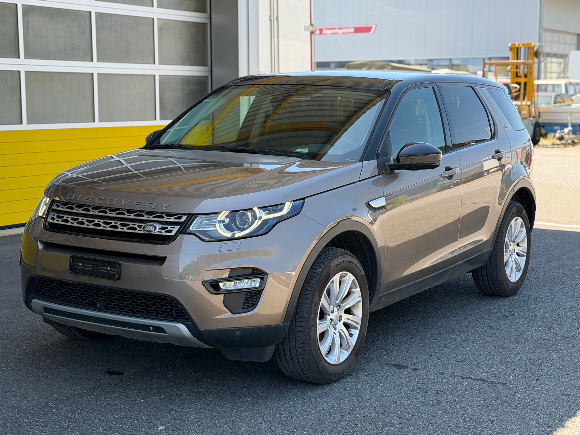 LAND ROVER Discovery Sport 2.0 TD4 HSE Luxury AT9-image-0