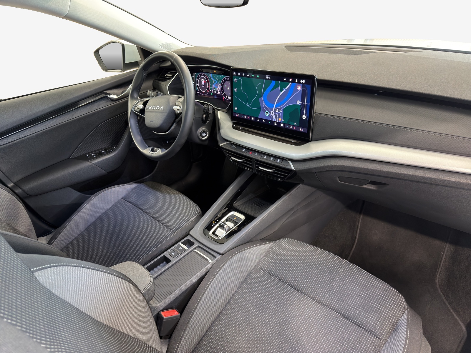SKODA Octavia Combi 2.0 TDI DSG Selection-image-15