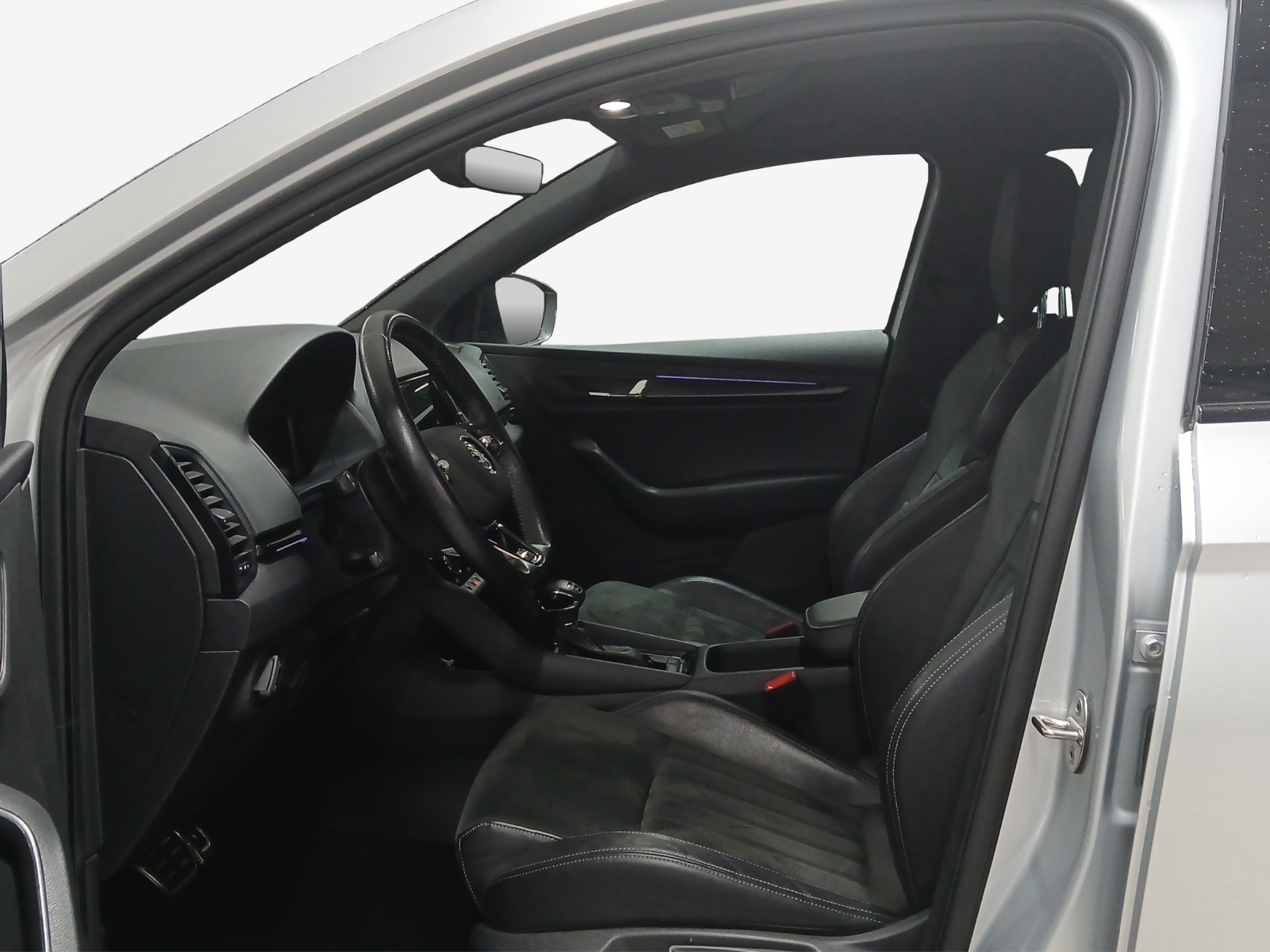 SKODA Karoq 2.0 TSI SportLine 4x4 DSG-image-7