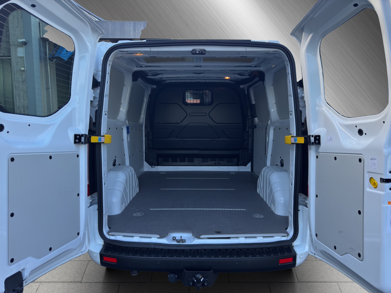 FORD Transit Custom Van 280 L1 2.0 TDCi Trend-image-12
