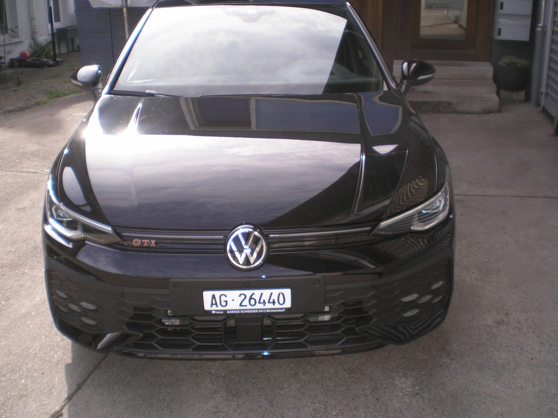 VW Golf 2.0 TSI GTI DSG-image-1