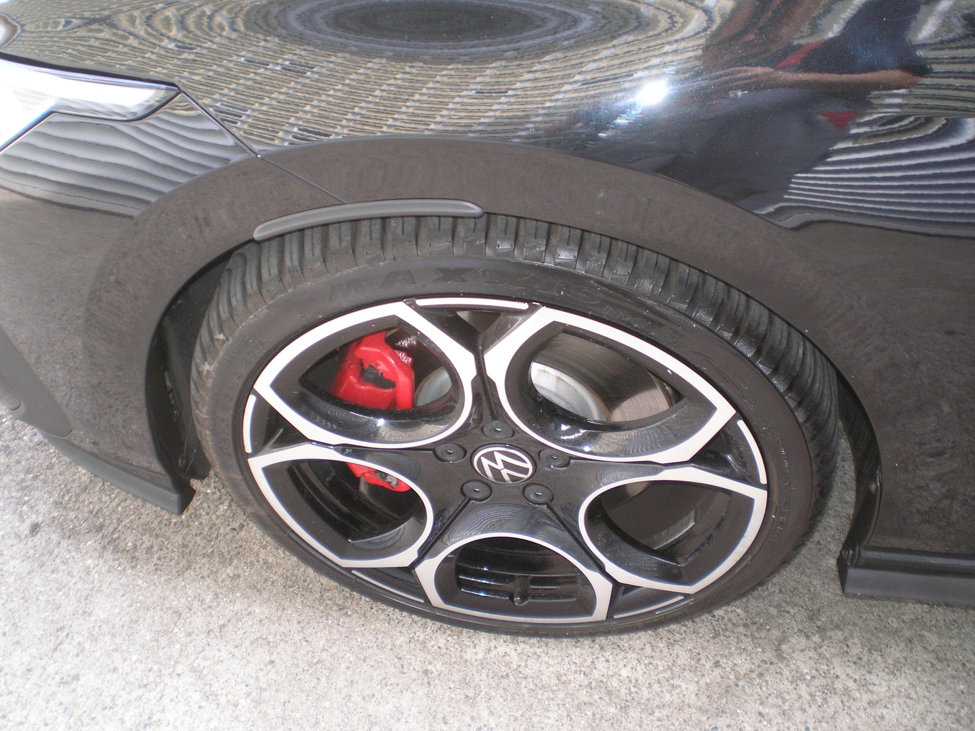 VW Golf 2.0 TSI GTI DSG-image-2