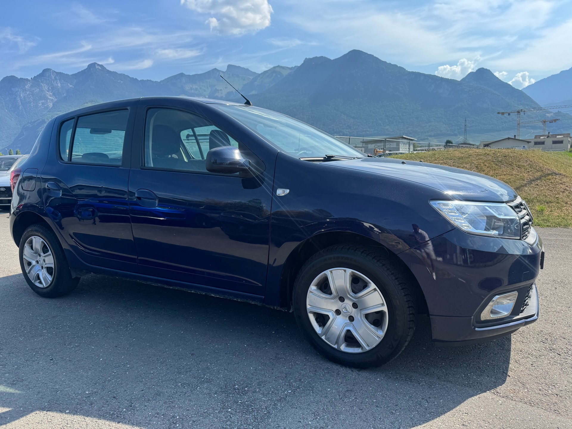 DACIA Sandero TCe 90 Comfort Automatic-image-4