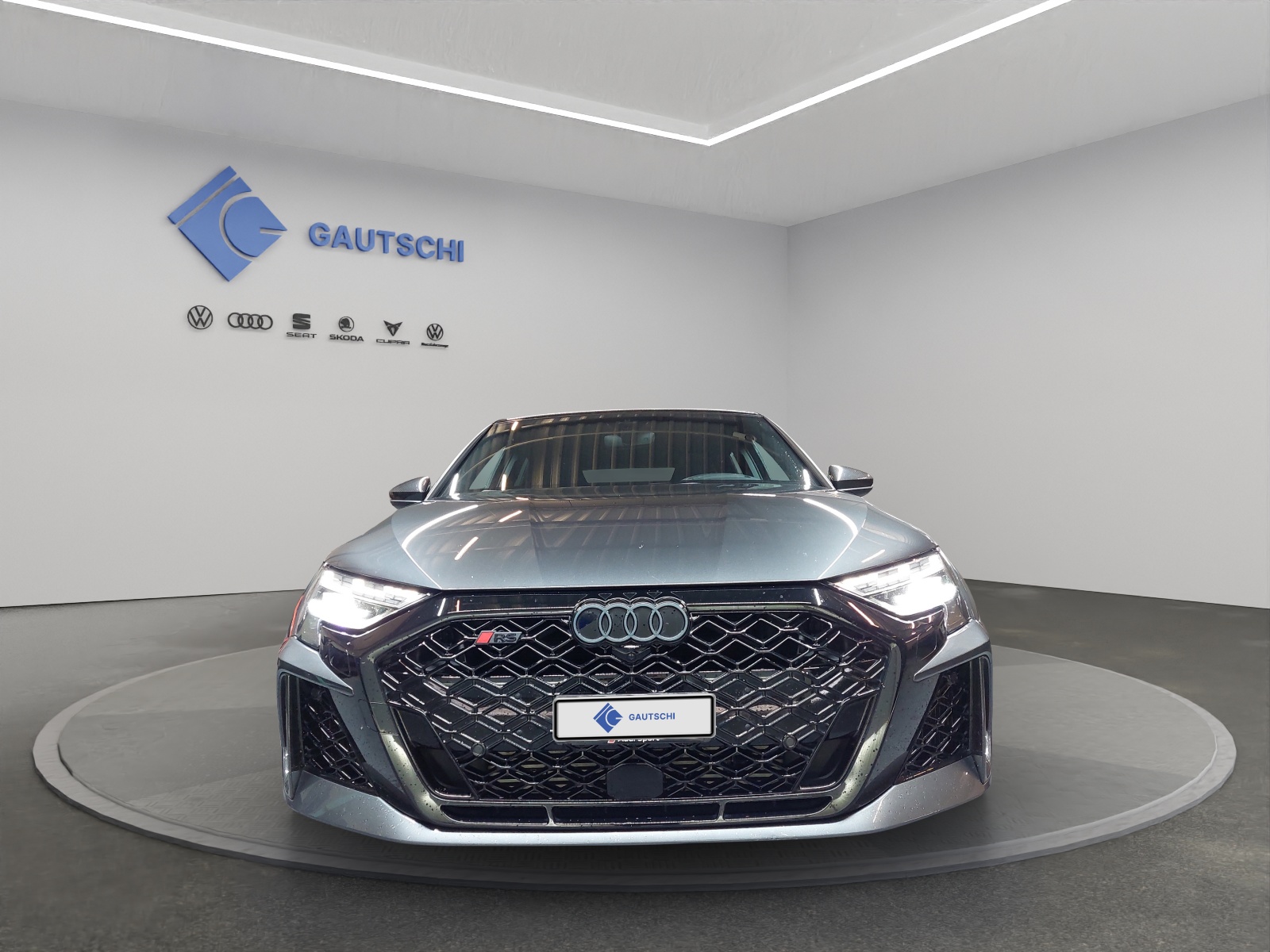 AUDI RS3 Sportback 2.5 TSI quattro S-tronic-image-4