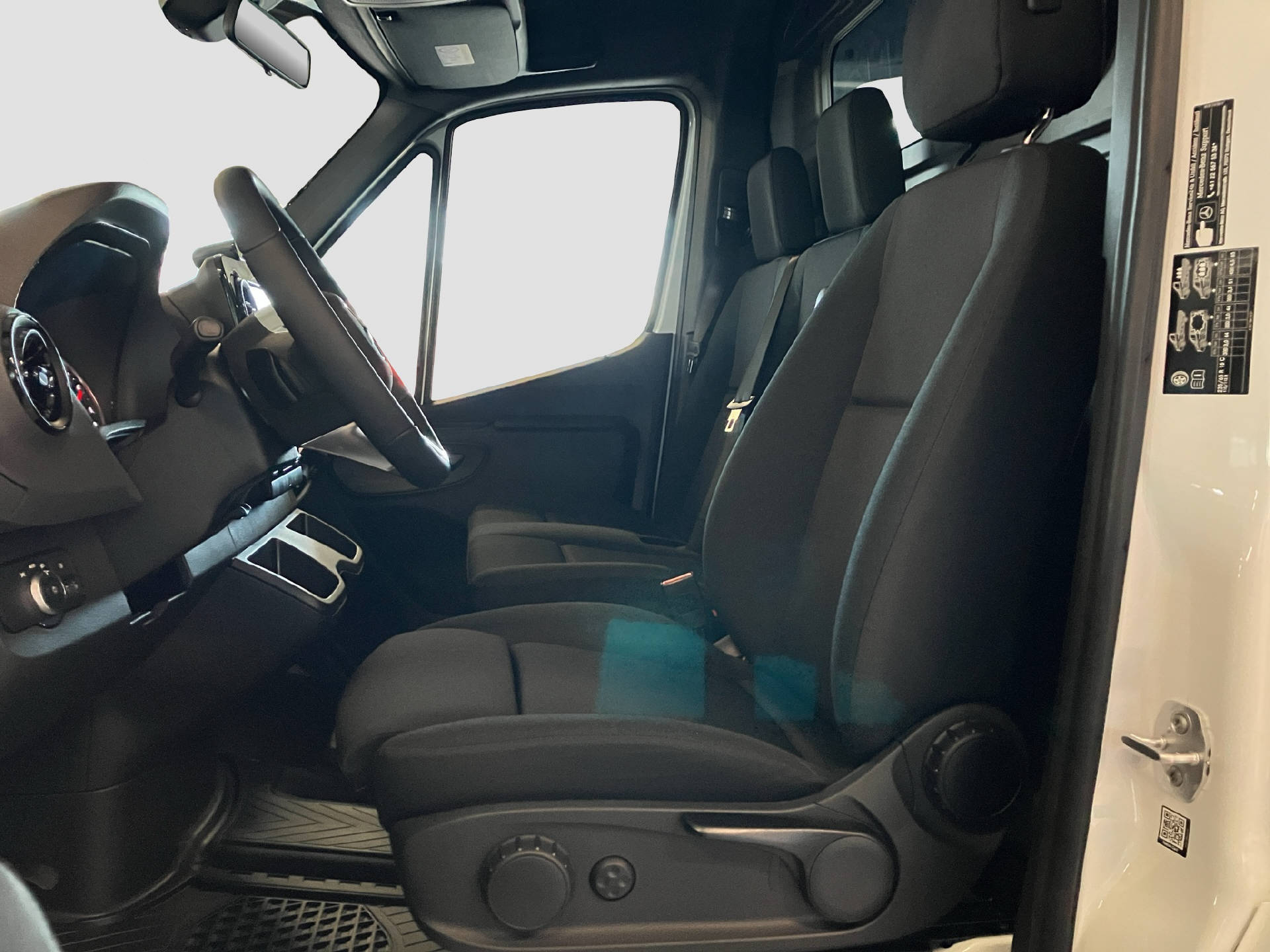MERCEDES-BENZ Sprinter 319 CDI PRO KA S-image-7
