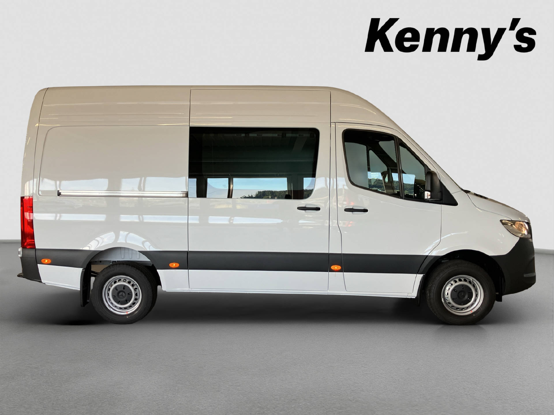 MERCEDES-BENZ Sprinter 319 CDI PRO KA S-showroom-element-3