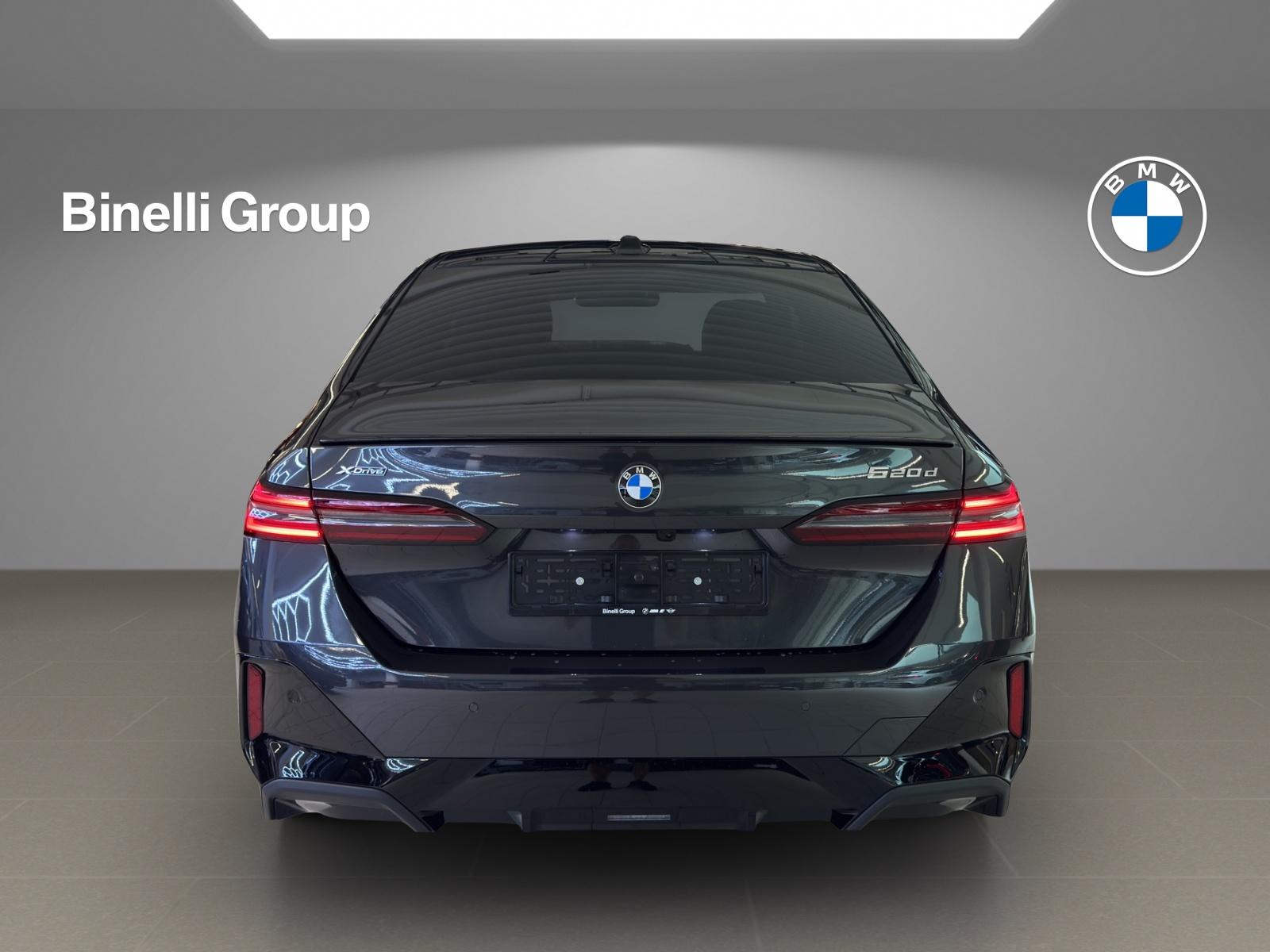 BMW 520d xDrive-image-4