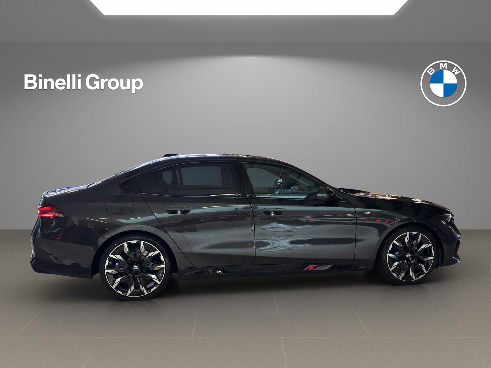 BMW 520d xDrive-image-8