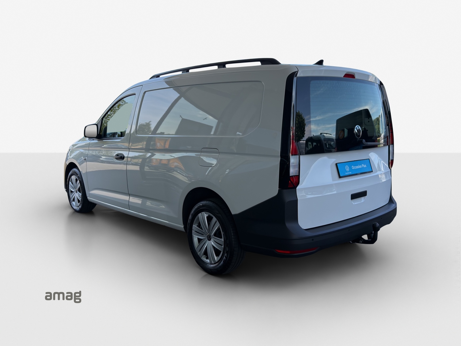 VW Caddy Cargo 2.0TDI Maxi-image-2