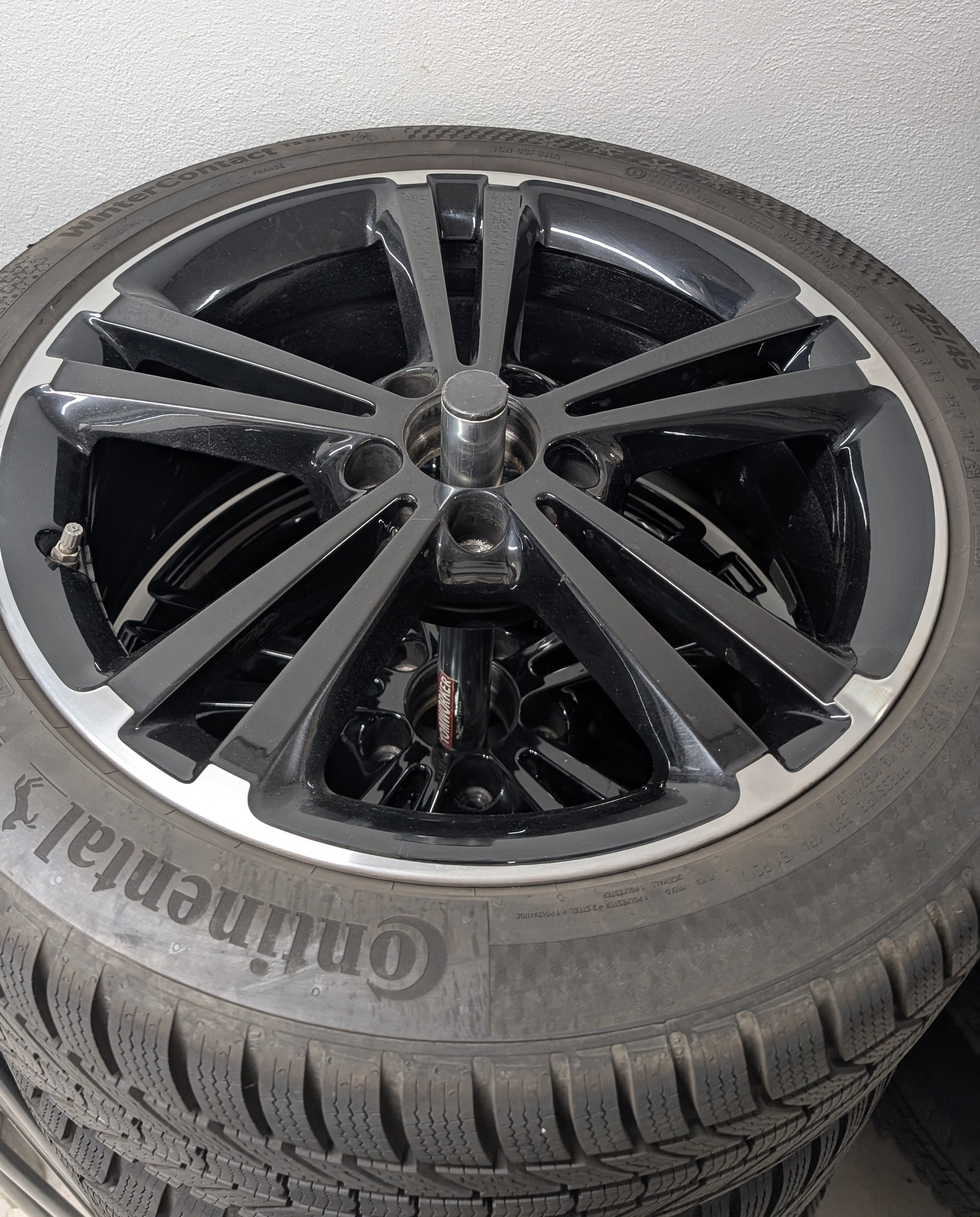 MERCEDES-BENZ A 250 Progressive 4matic-image-5
