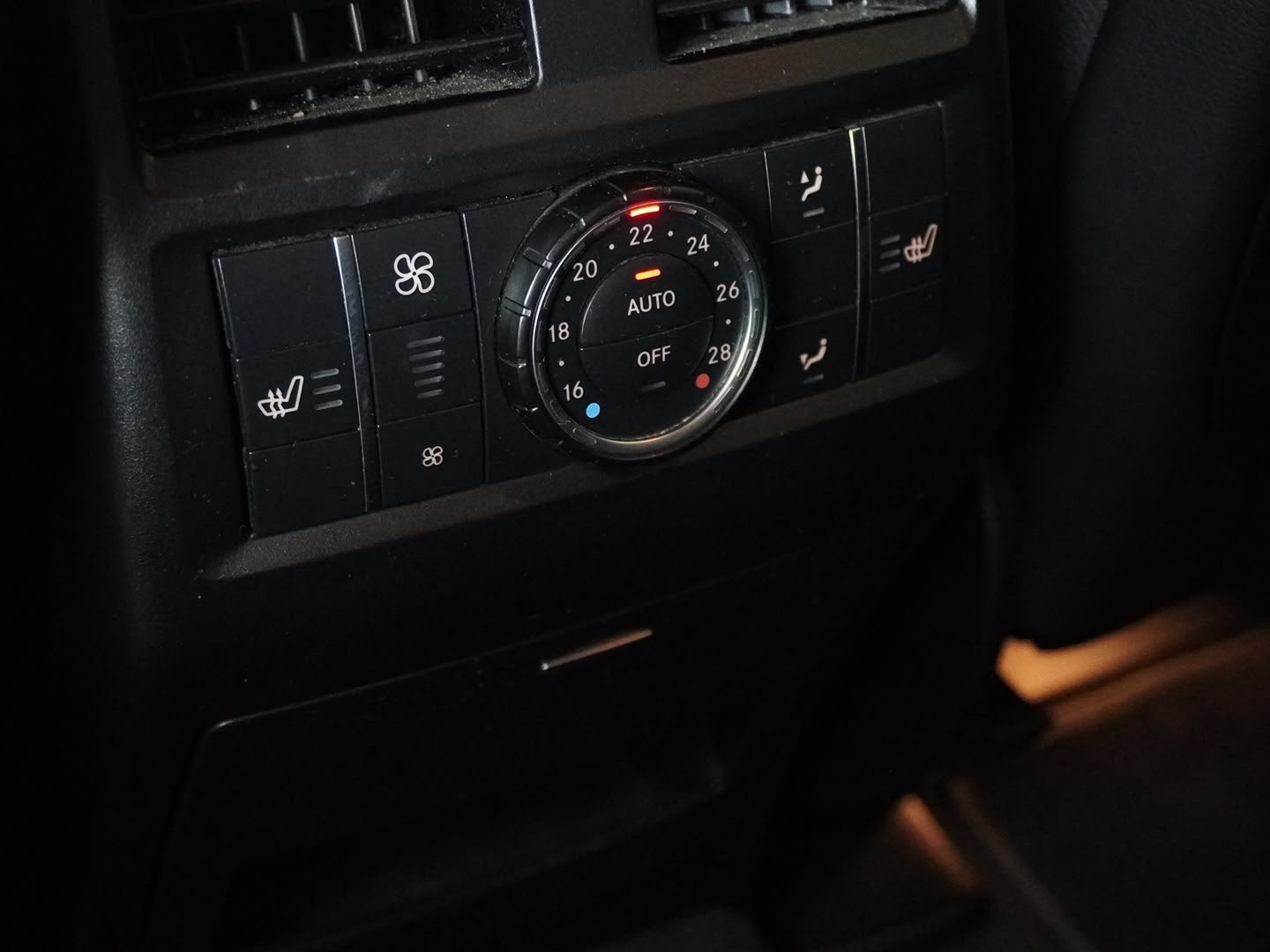 MERCEDES-BENZ GLE 500 e 4Matic 7G-Tronic-image-10
