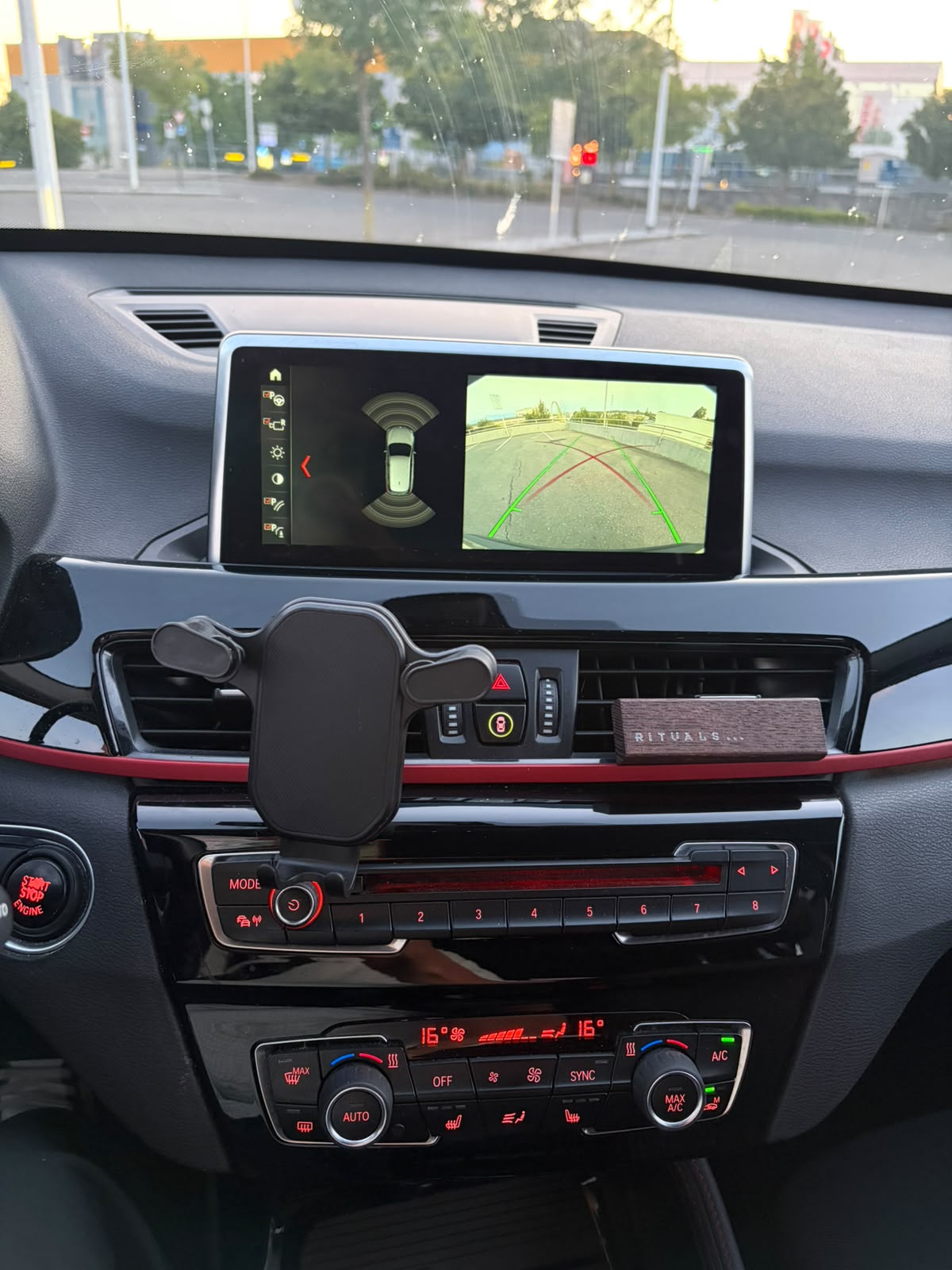 BMW X1 xDrive 18d xLine Steptronic-image-7