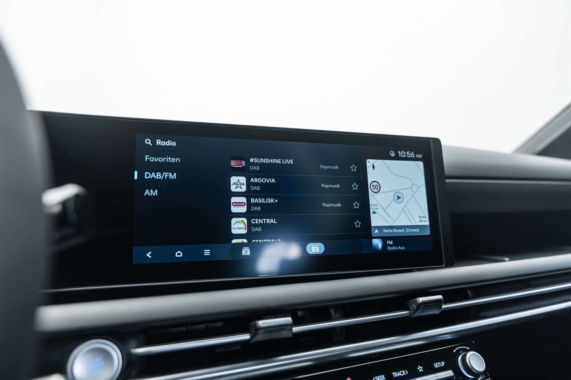 HYUNDAI Tucson 1.6 TGDI HEV Black Line Automat-image-21