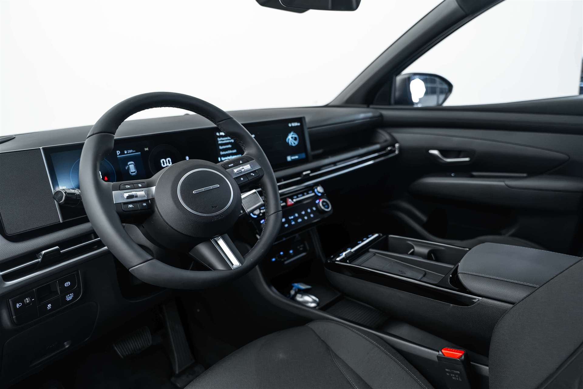 HYUNDAI Tucson 1.6 TGDI HEV Black Line Automat-image-7