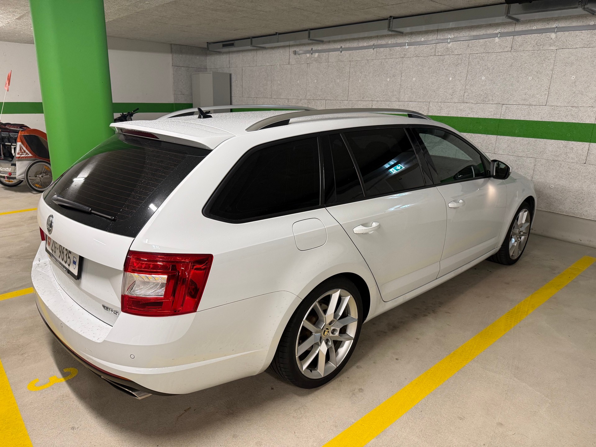 SKODA 2.0 TSI RS-image-3