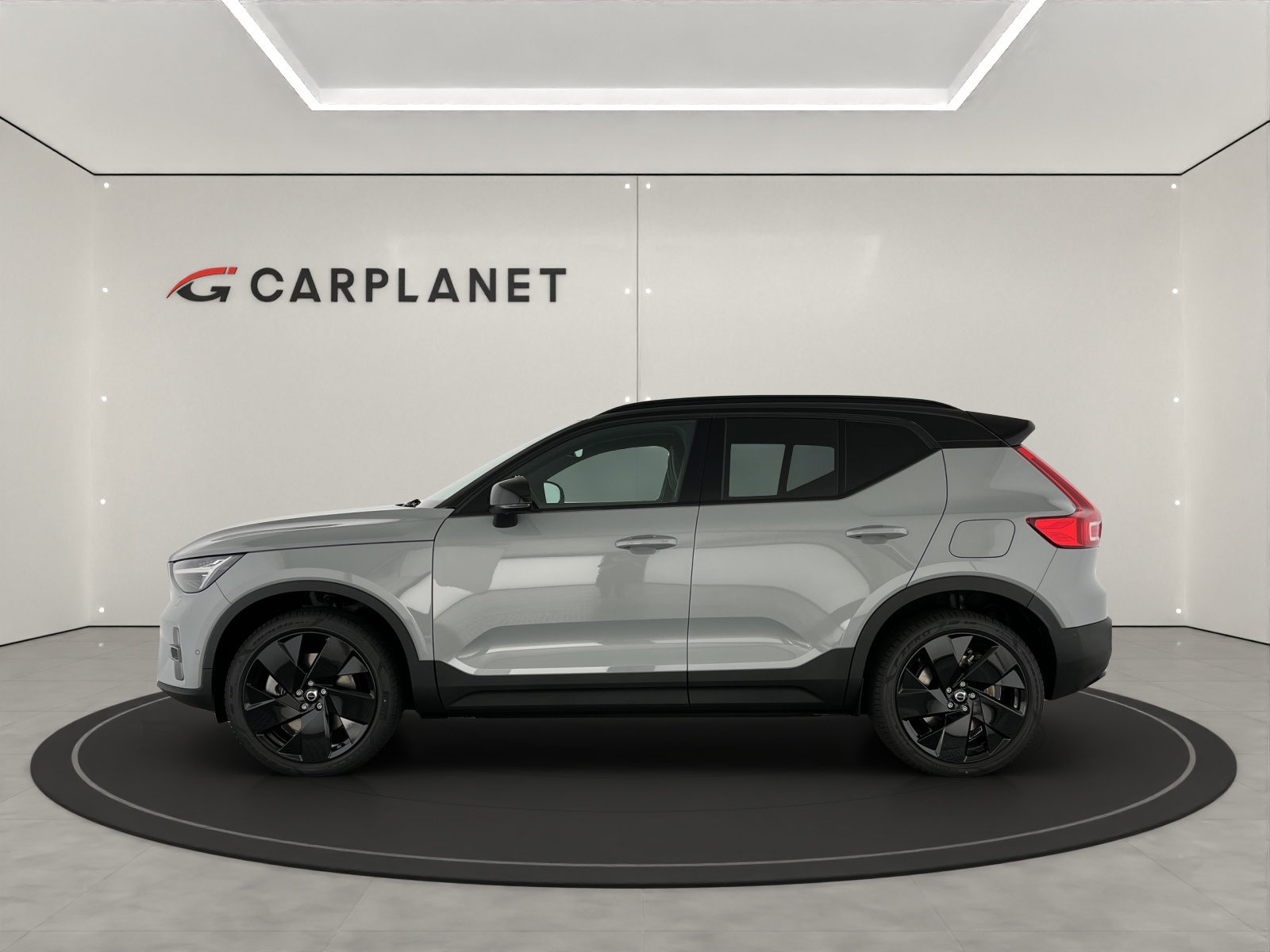 VOLVO EX40 Twin Black Edition AWD-image-1