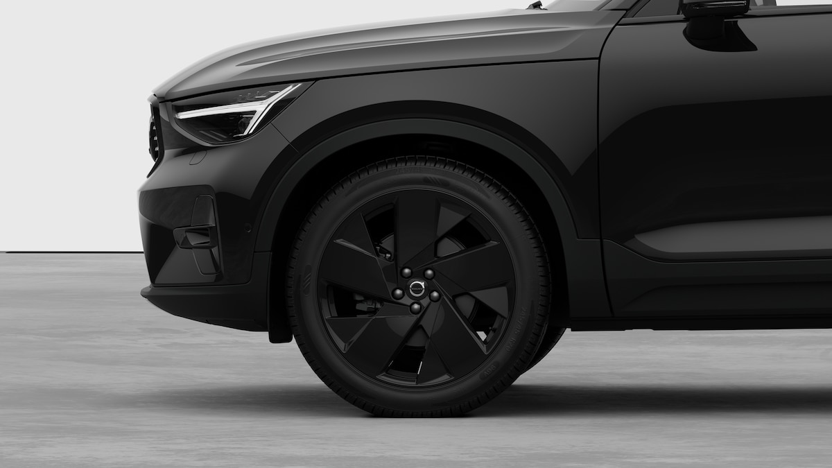 VOLVO XC40 2.0 B4 MH Black Edition-image-7