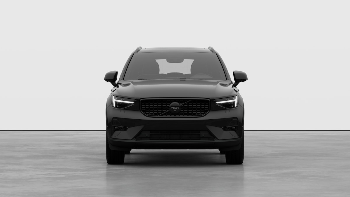 VOLVO XC40 2.0 B4 MH Black Edition-image-4