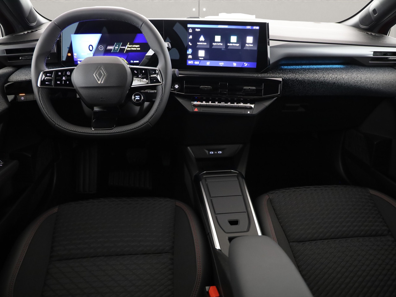 RENAULT Clio 1.8 E-Tech techno-image-4