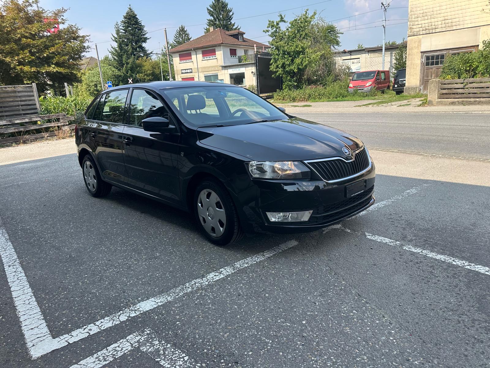 SKODA Rapid Spaceback 1.4 TSI Ambition DSG-image-0