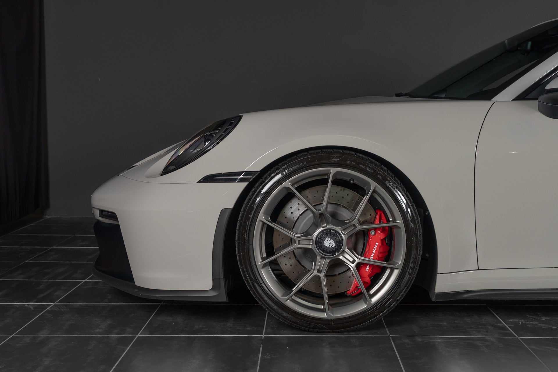 PORSCHE 911 GT3 Touring PDK-image-2