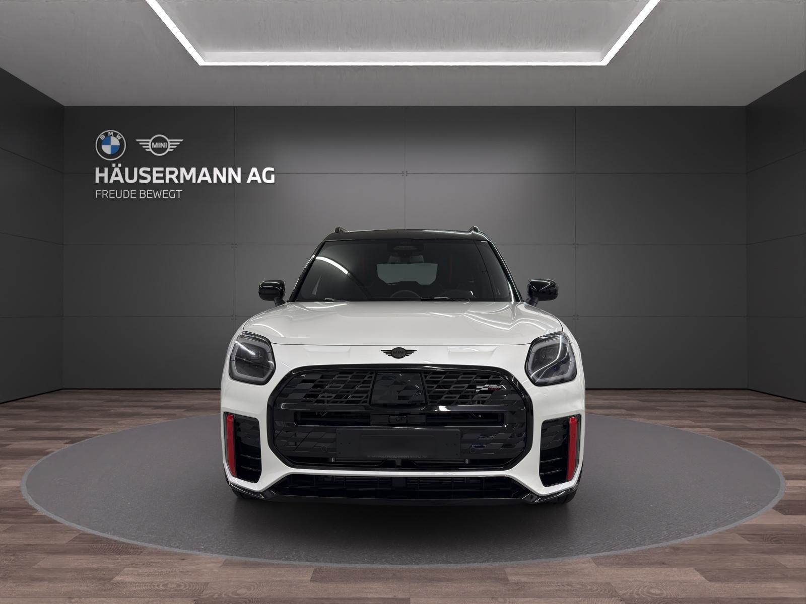 MINI Countryman U25 2.0i John Cooper Works ALL4-showroom-element-1