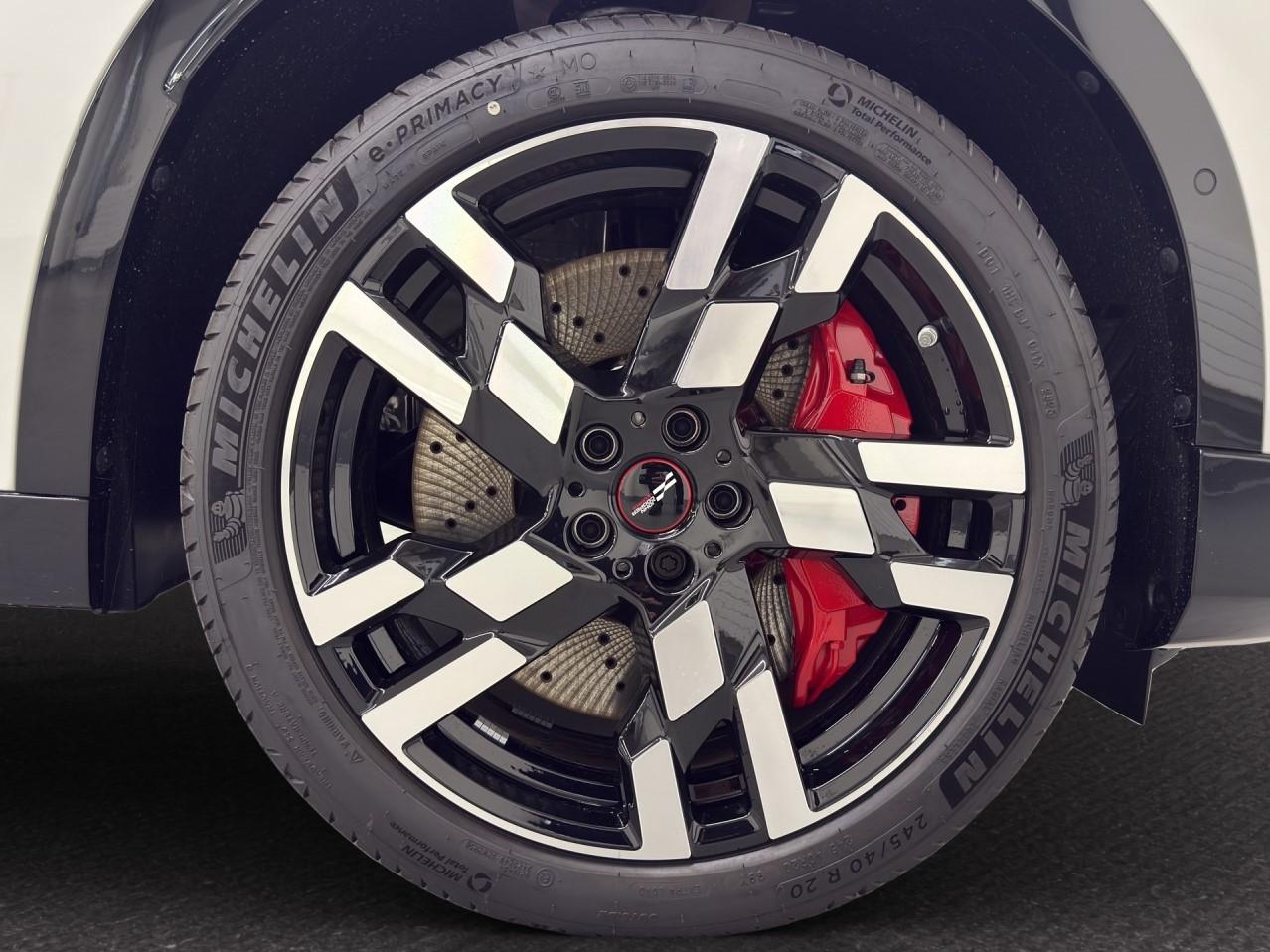 MINI Countryman U25 2.0i John Cooper Works ALL4-image-11