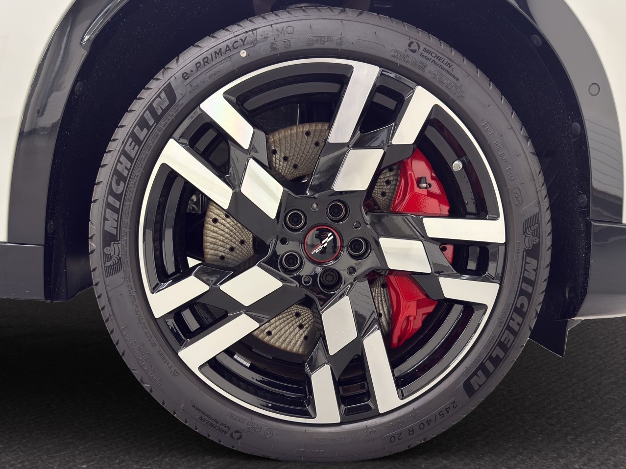 MINI Countryman U25 2.0i John Cooper Works ALL4-image-11