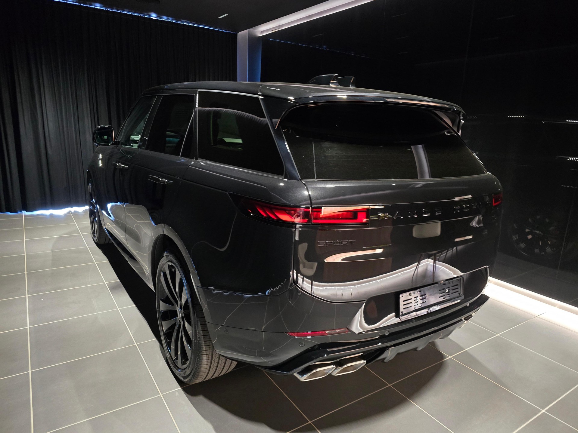 LAND ROVER Range Rover Sport 3.0 I6 350 Autobiography-image-2