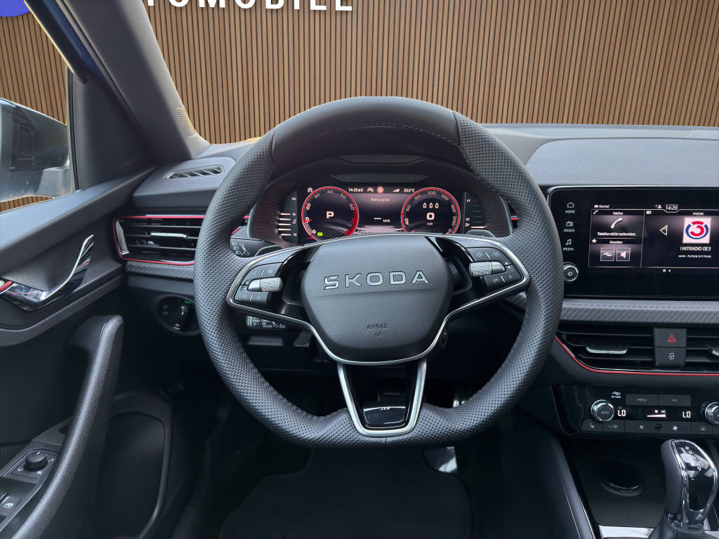SKODA Kamiq 1.5 TSI Monte Carlo DSG-image-14