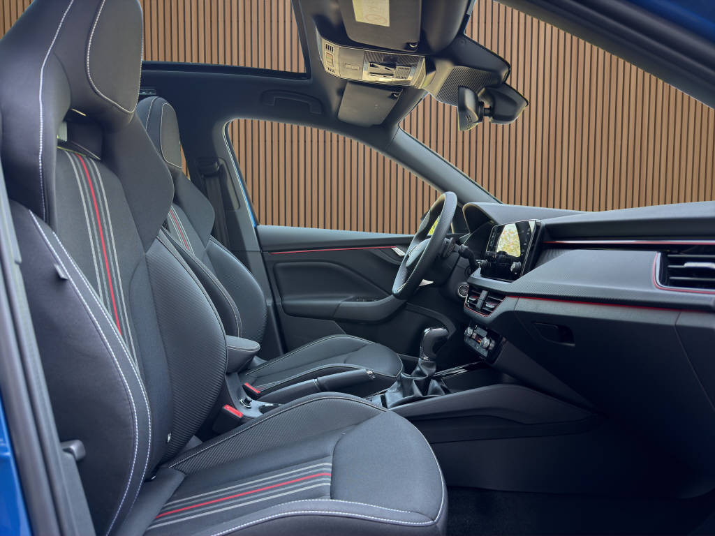 SKODA Kamiq 1.5 TSI Monte Carlo DSG-image-13