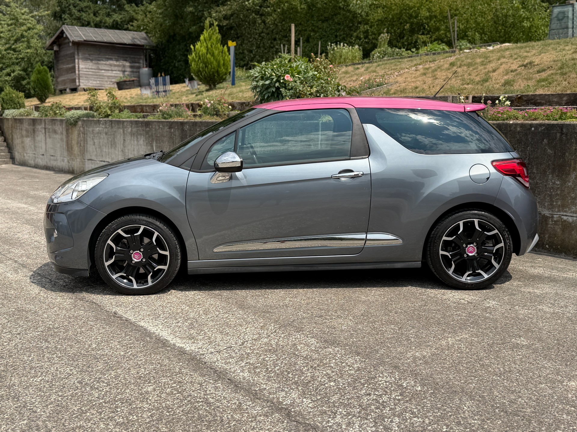 DS AUTOMOBILES DS3 1.6 THP Sport Chic Anniv.-image-2