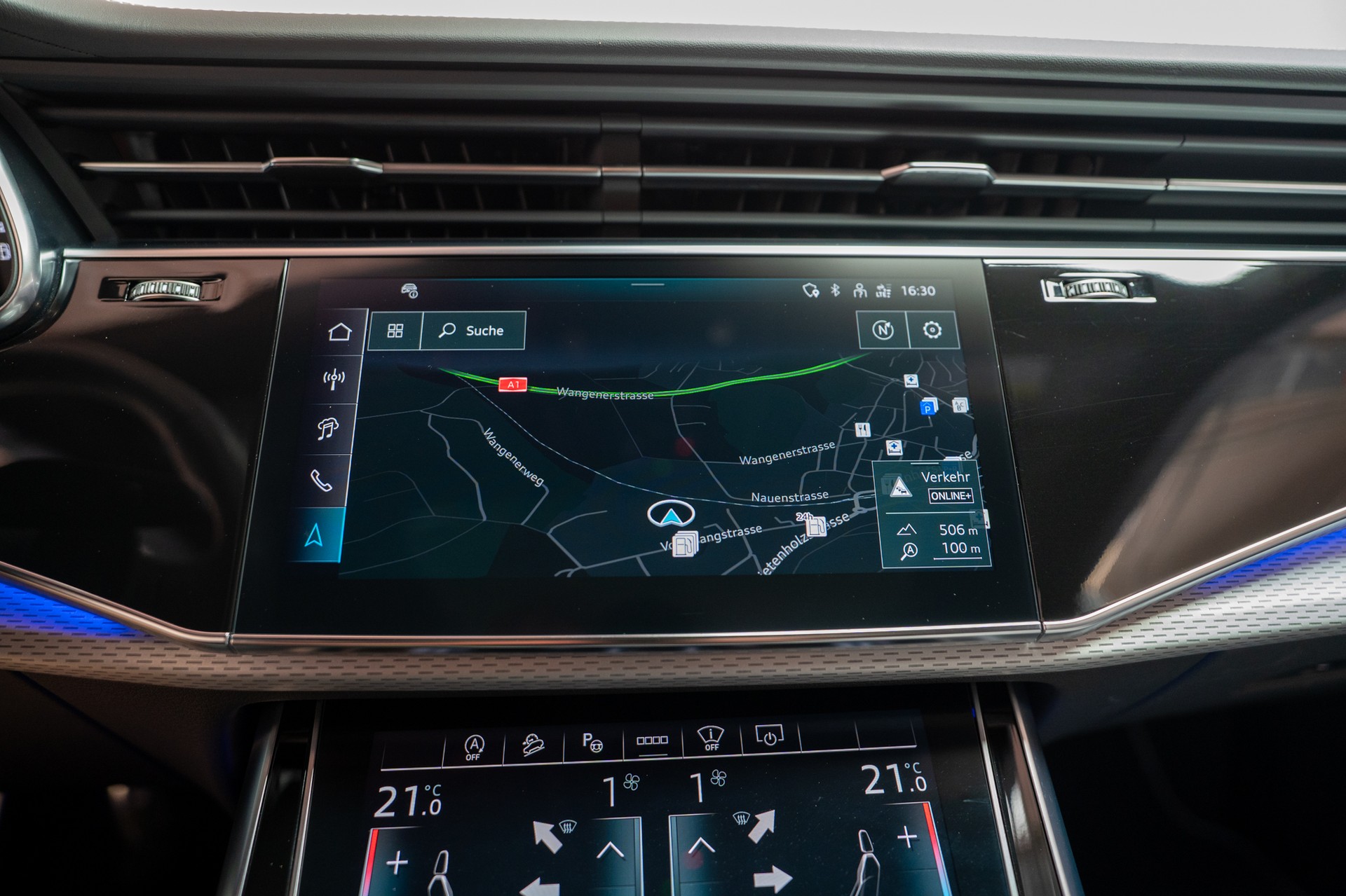 AUDI Q8 SUV 3.0 50 TDI quattro T-Tronic / S-Line / Panorama / 360°Kamera / Audi-Exclusive-image-24