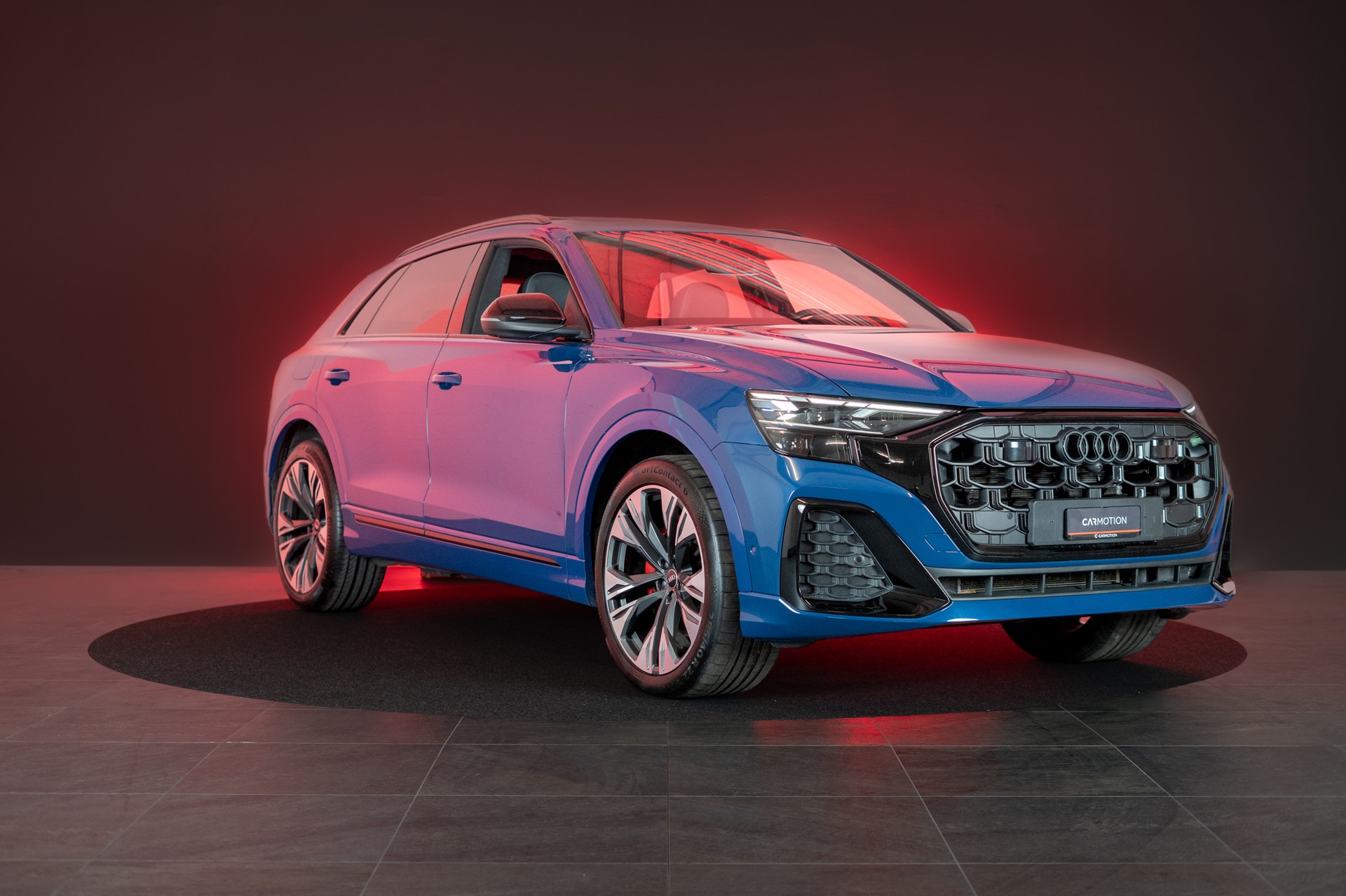 AUDI Q8 SUV 3.0 50 TDI quattro T-Tronic / S-Line / Panorama / 360°Kamera / Audi-Exclusive-image-2