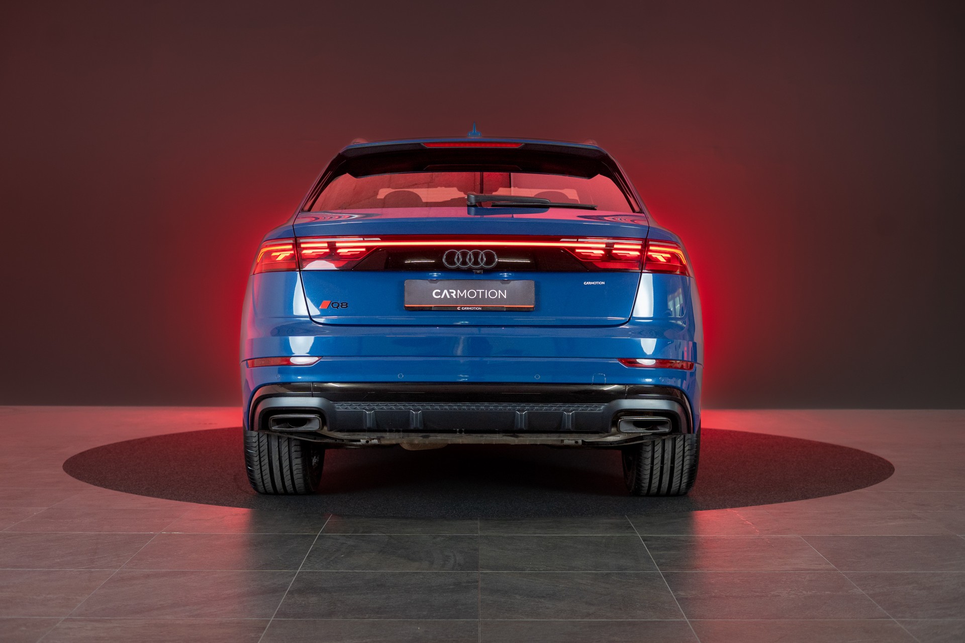 AUDI Q8 SUV 3.0 50 TDI quattro T-Tronic / S-Line / Panorama / 360°Kamera / Audi-Exclusive-image-5
