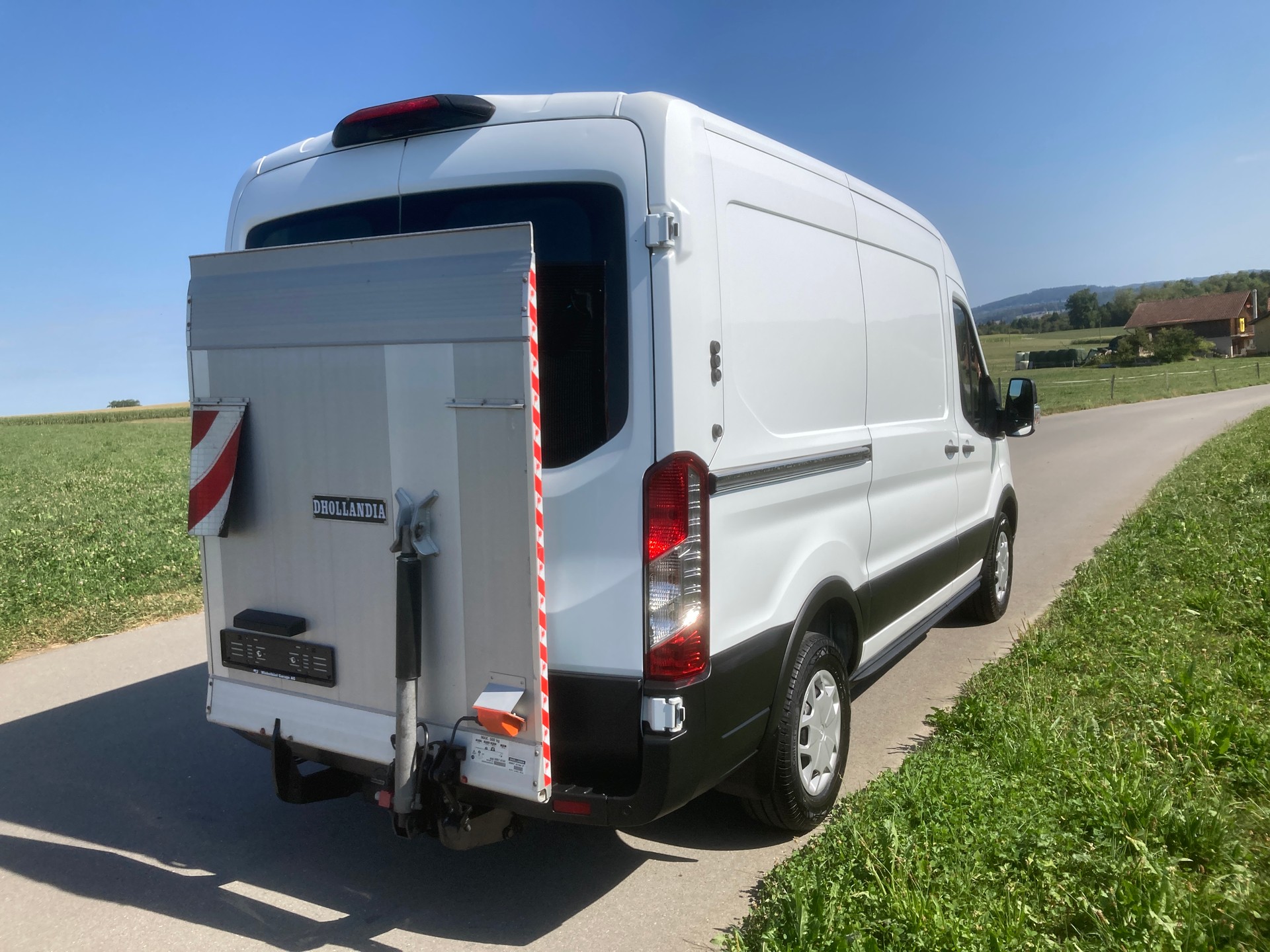 FORD Transit Van 350 L2 Trend 2.0 TDCi 130 mit Hebebühne-image-2