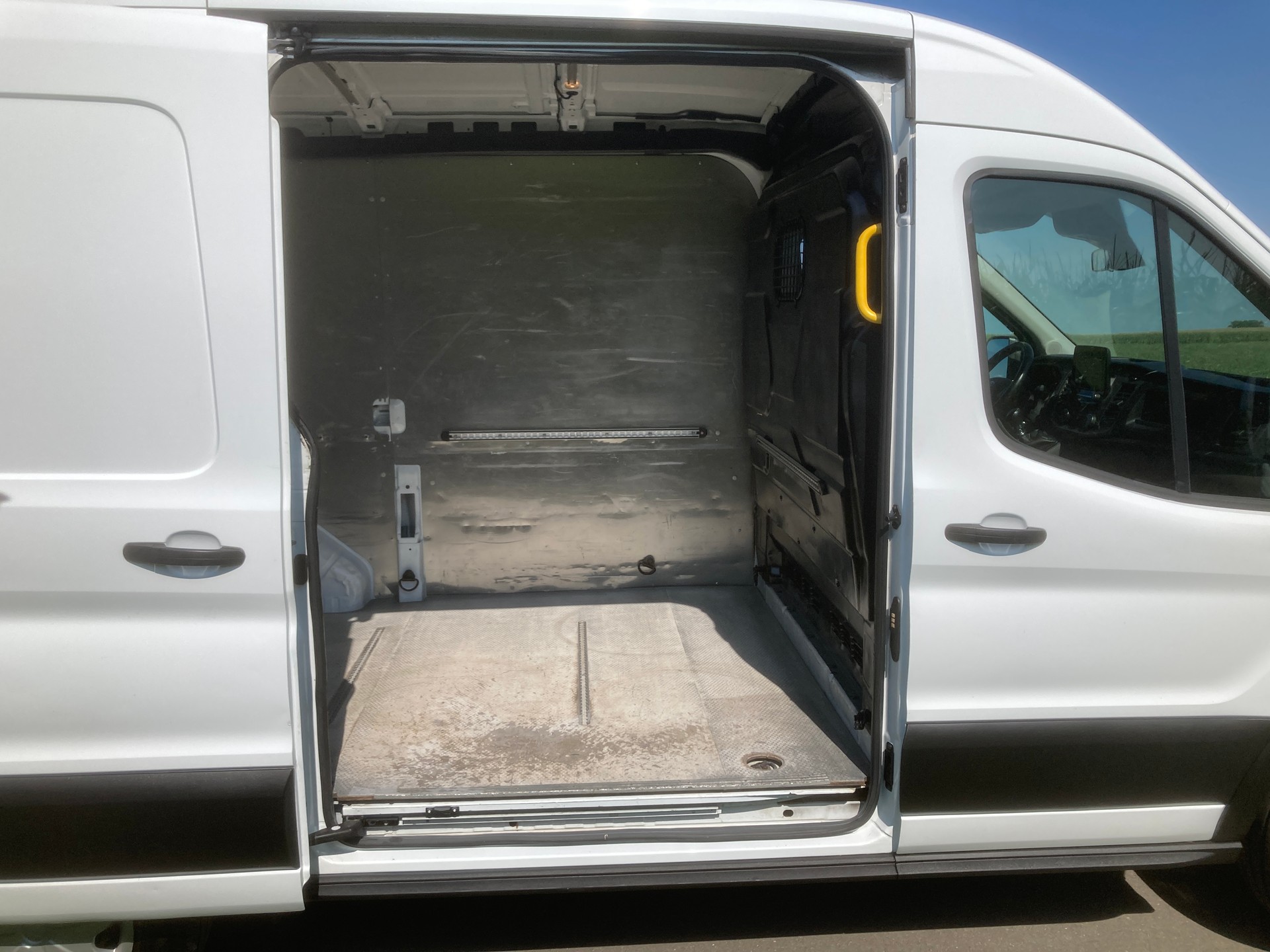 FORD Transit Van 350 L2 Trend 2.0 TDCi 130 mit Hebebühne-image-7