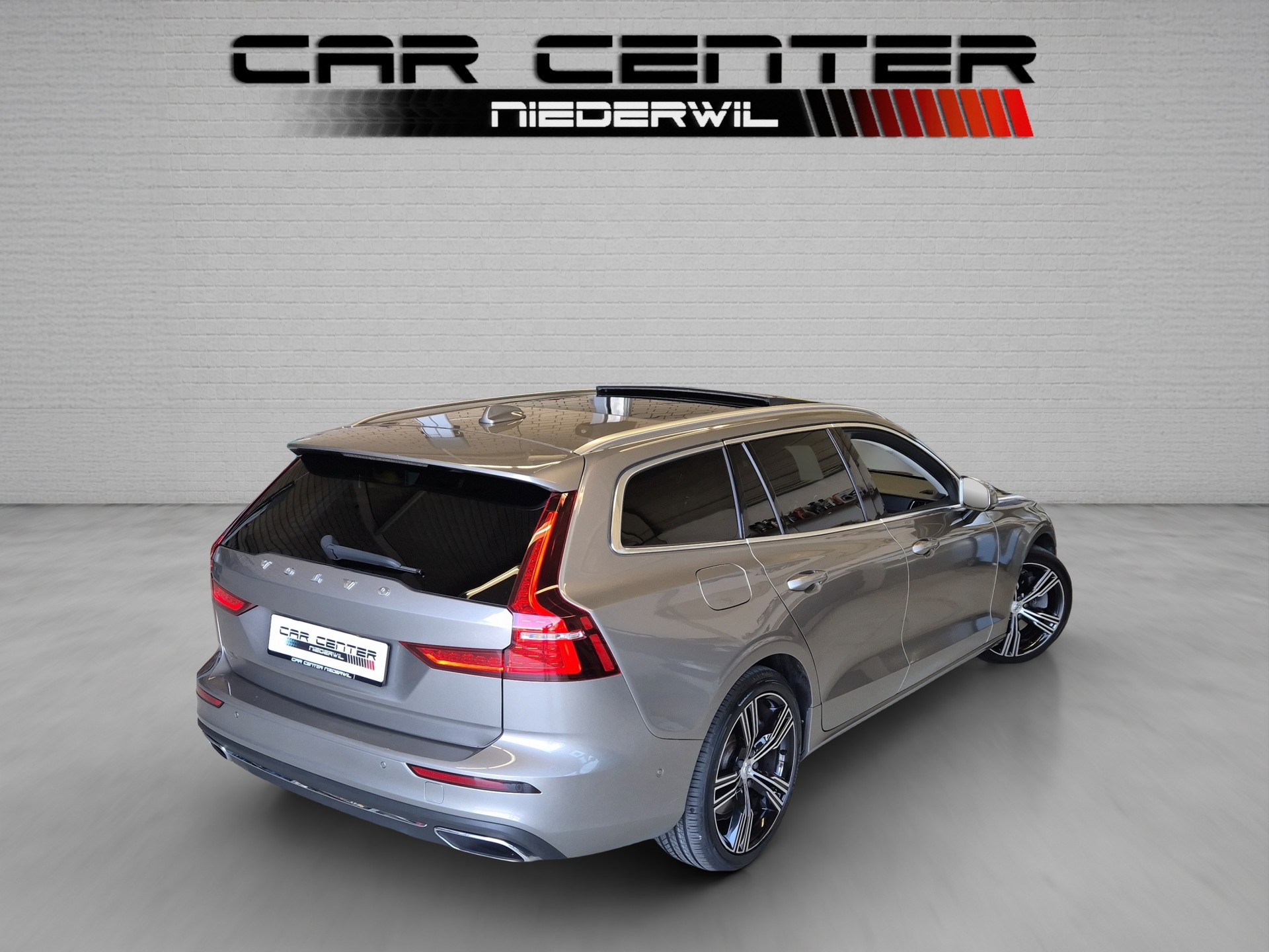VOLVO V60 T6 AWD Inscription Geartronic-image-1