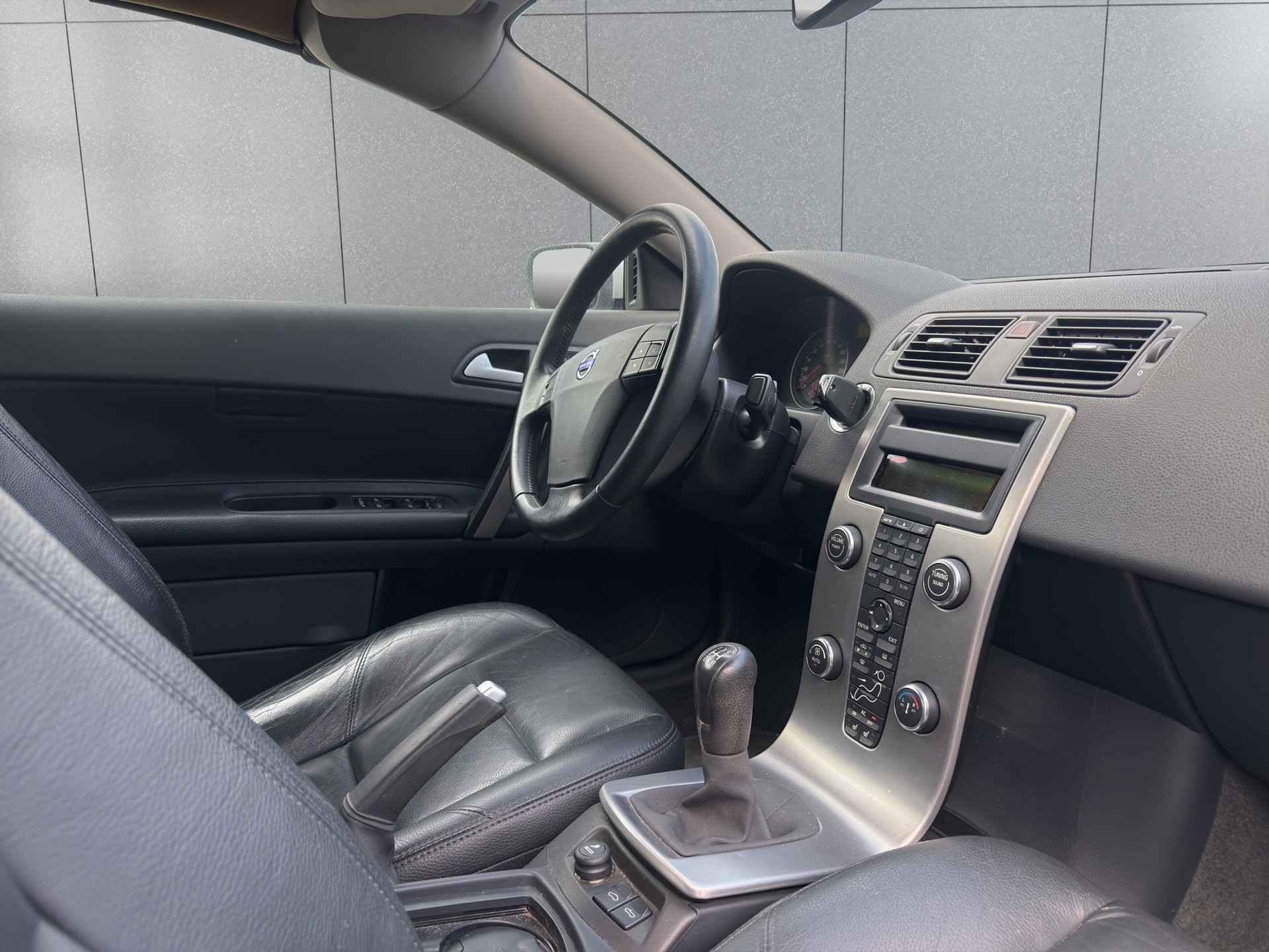 VOLVO C70 2.4 Summum-image-5