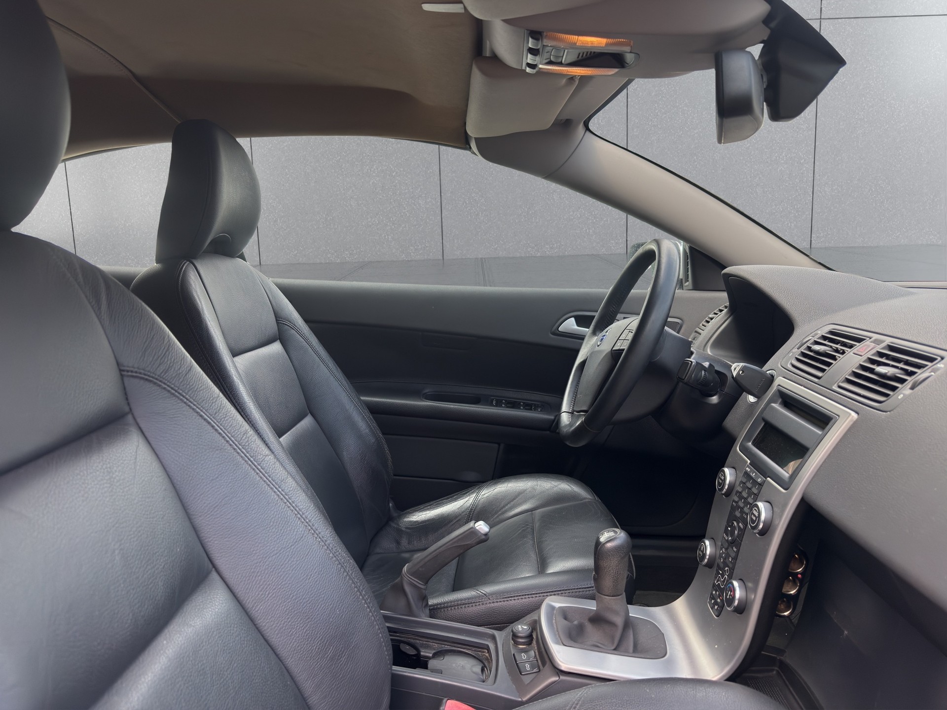 VOLVO C70 2.4 Summum-image-6