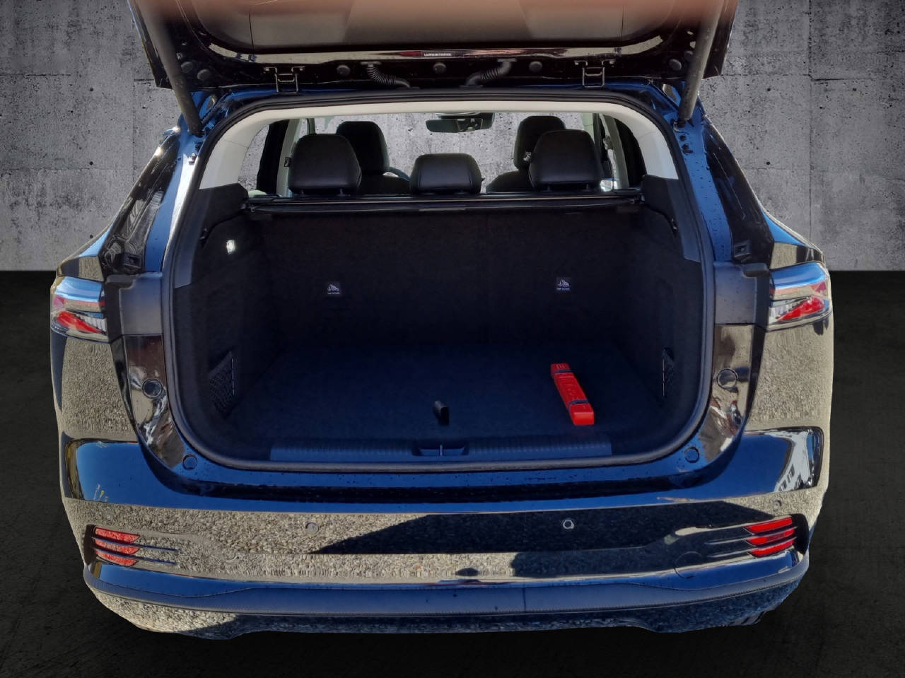 MG HS 1.5 Hybrid Luxury-image-8