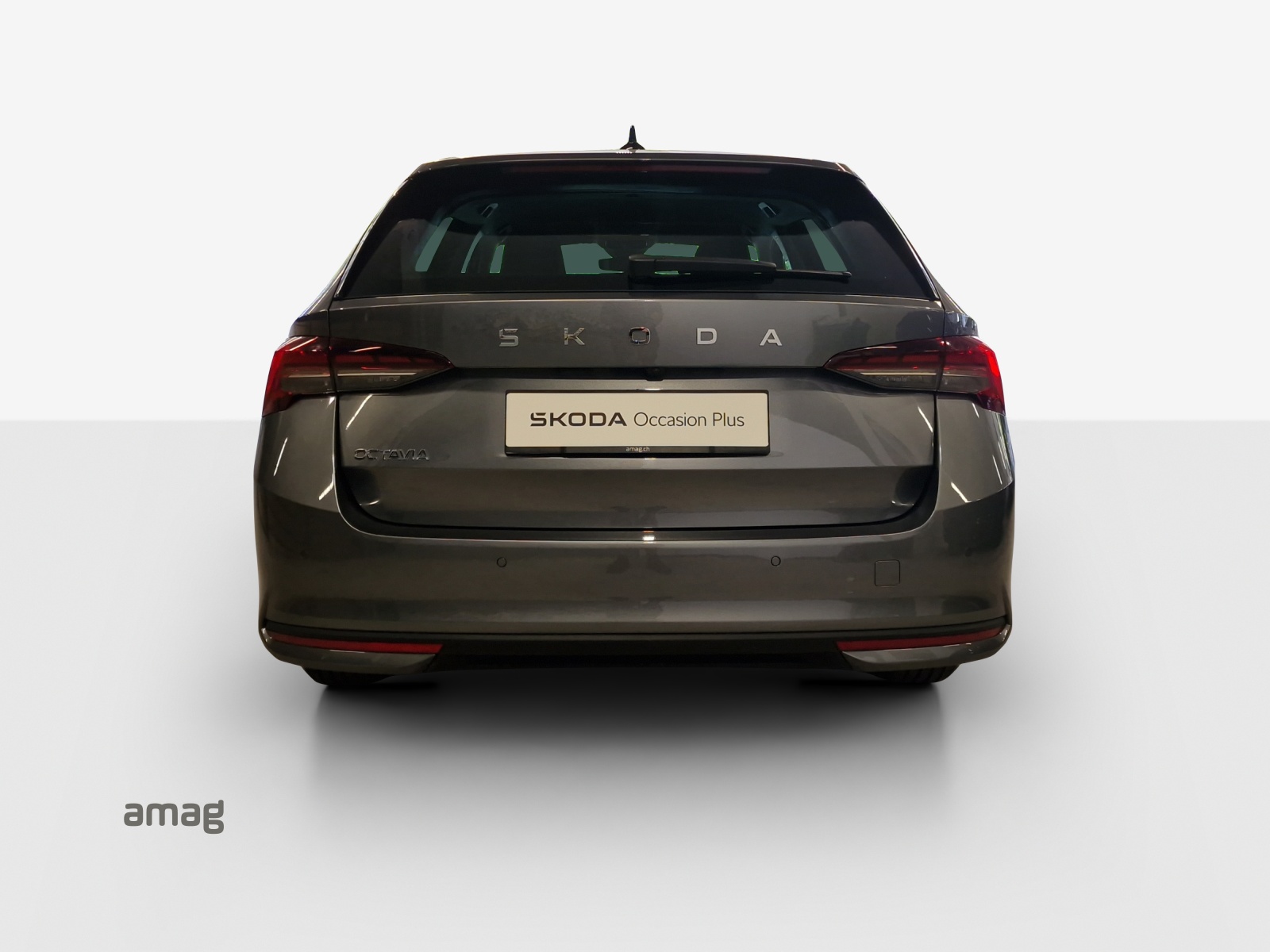 SKODA Octavia Combi 1.5 TSI mHEV DSG Selection-image-3