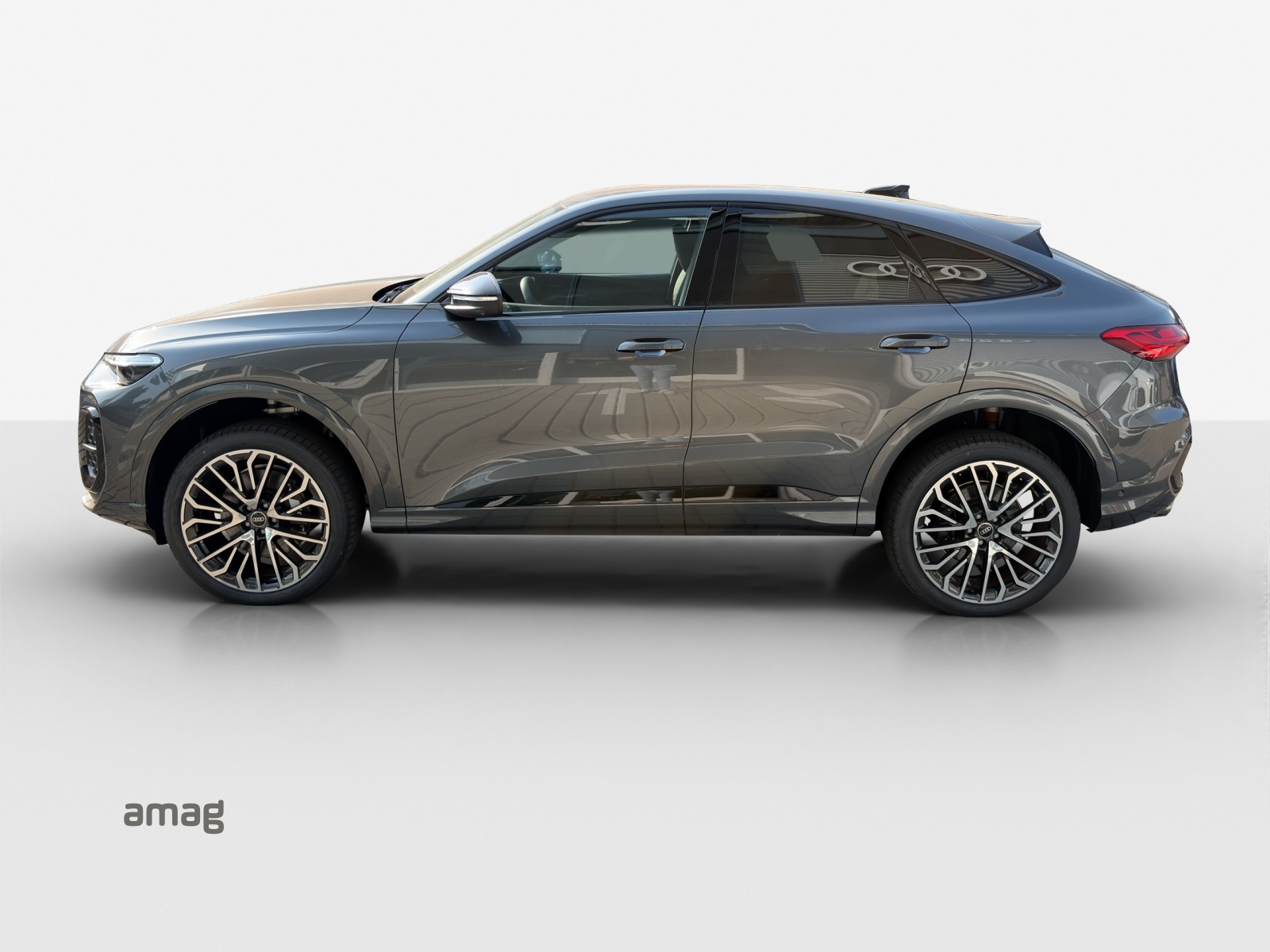 AUDI SQ5 Sportback TFSI quattro S-tronic-image-1