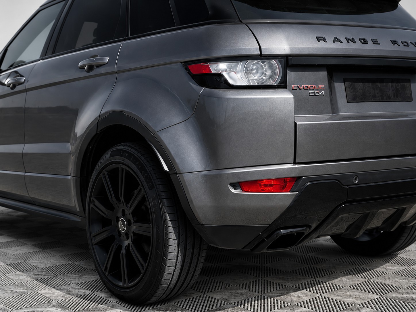 LAND ROVER Range Rover Evoque 2.2 SD4 Prestige AT9-image-7