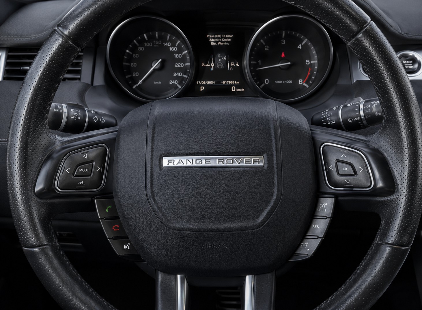 LAND ROVER Range Rover Evoque 2.2 SD4 Prestige AT9-image-14