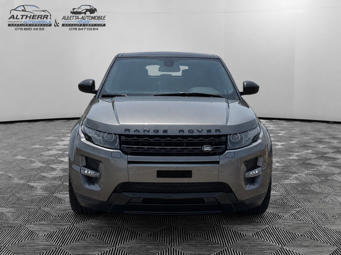 LAND ROVER Range Rover Evoque 2.2 SD4 Prestige AT9-image-3