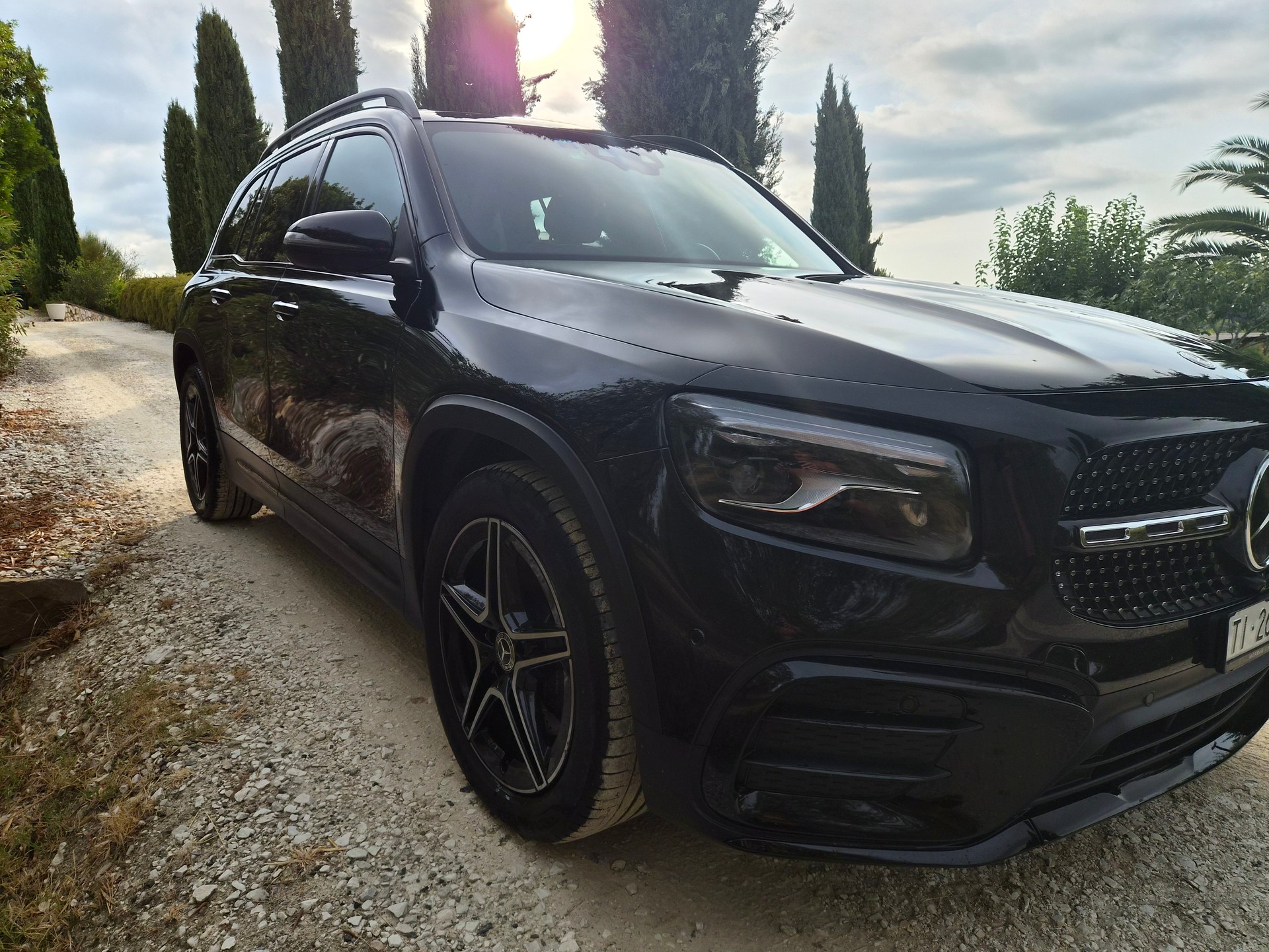 MERCEDES-BENZ GLB d 4M 8G -Tronic-image-2