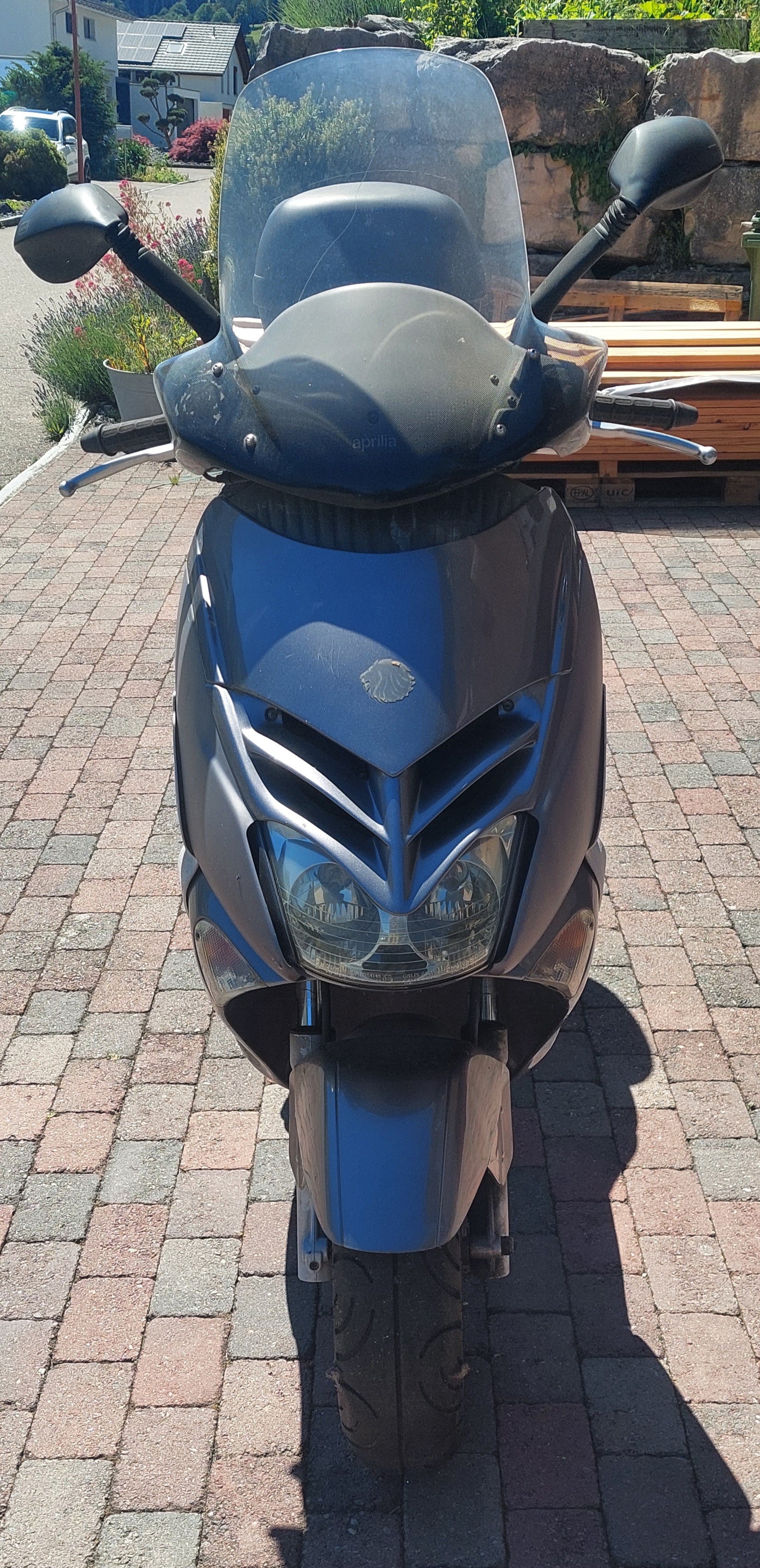 APRILIA Leonardo 125 ST-image-1