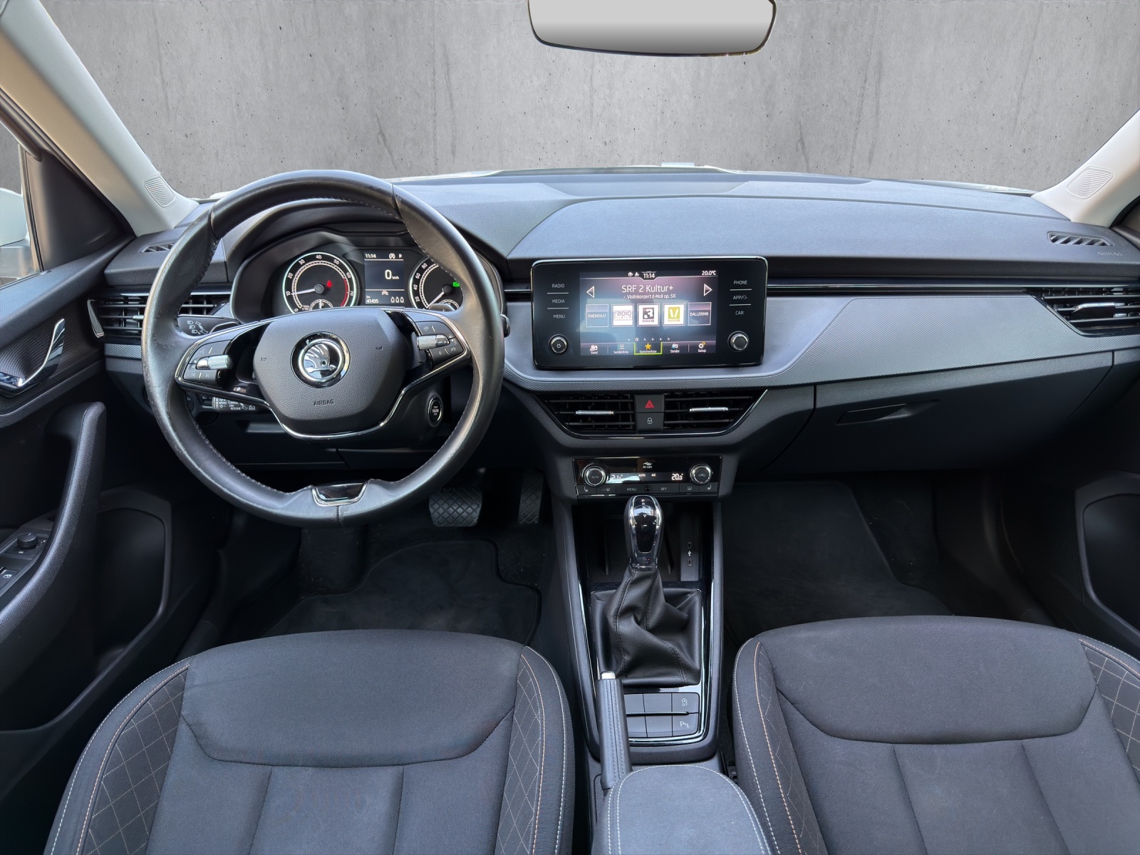 SKODA Kamiq 1.0 TSI Fresh DSG-image-9