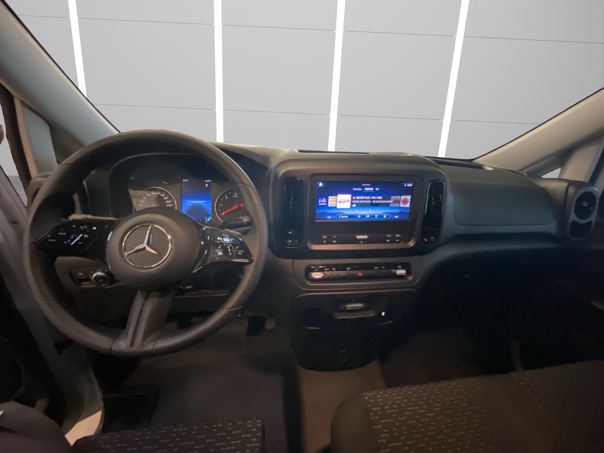 MERCEDES-BENZ Vito 116 CDI Lang 9G-Tronic Pro-image-11